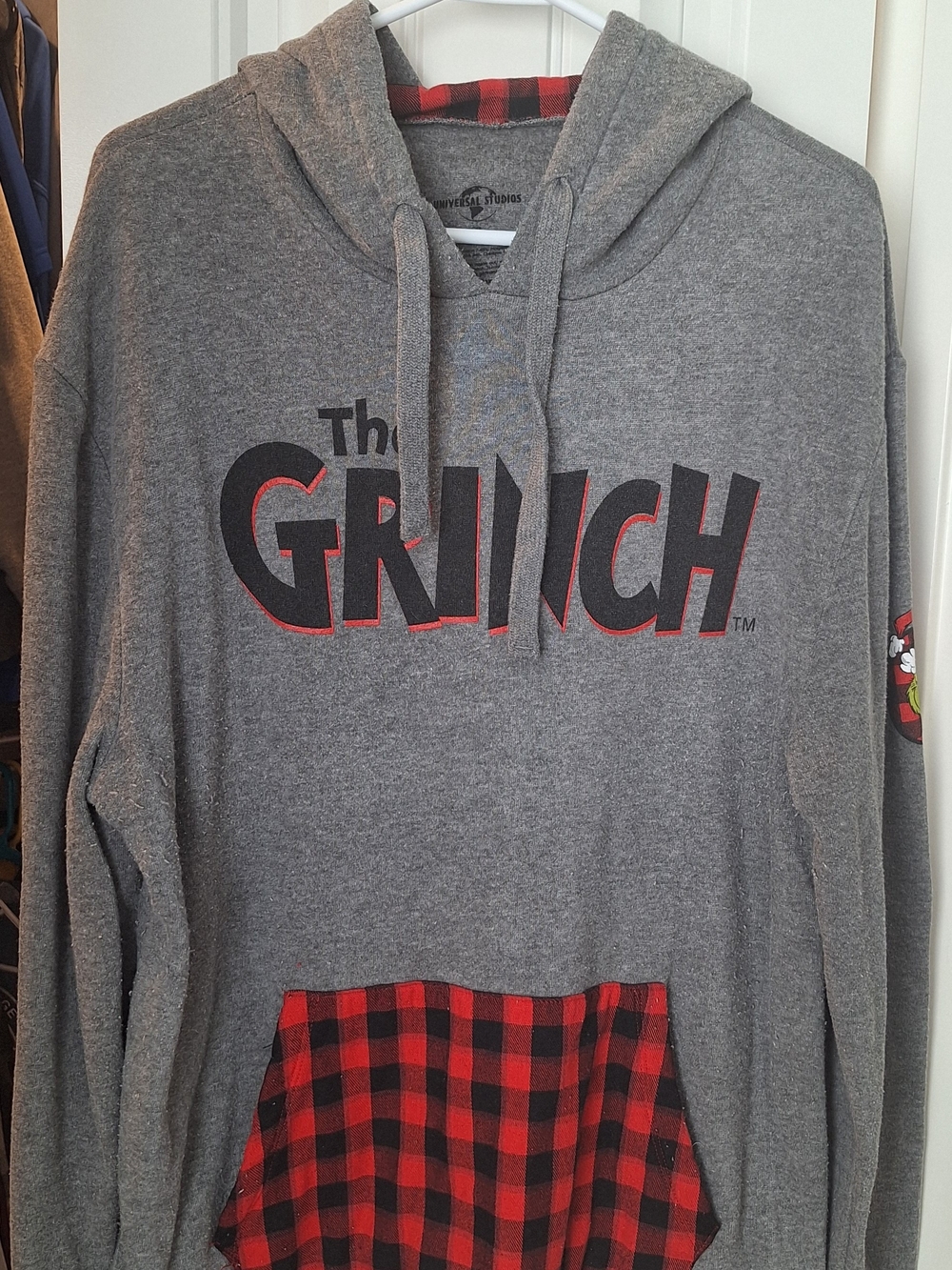 The Grinch Women's Gray Hooded Pullover with Red-Black Plaid Pocket